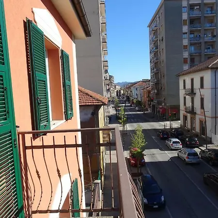 아파트 Casa Costa Outlet 5 세라발레스크리비아